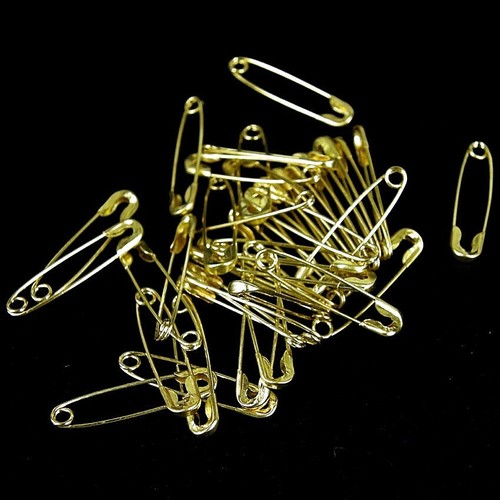 Small safety pins gold - safety,