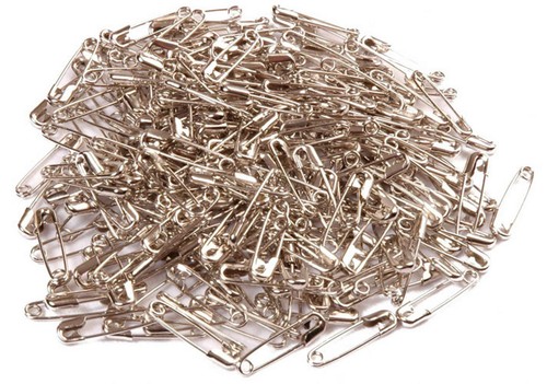 Small safety pins silver tiny - small,